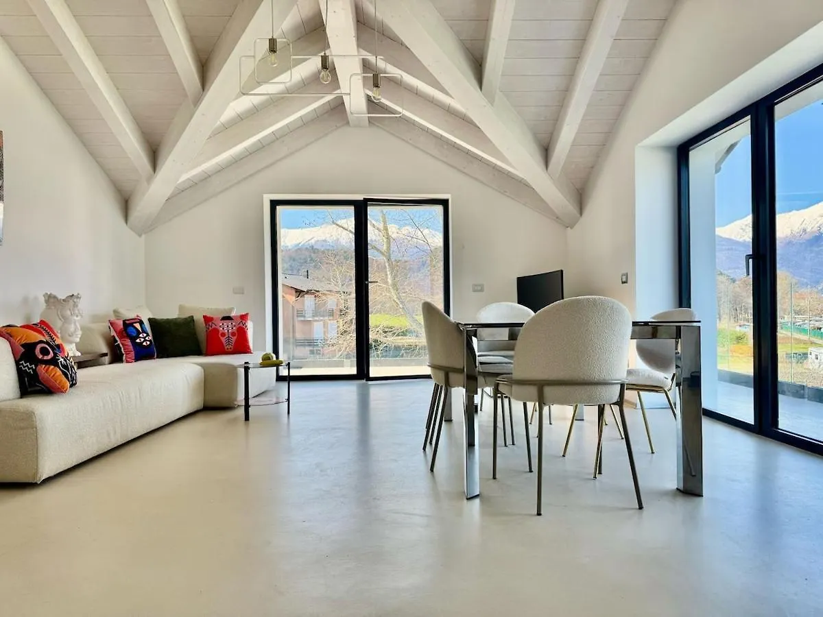 Appartement Top Floor Design Apt, 3Bd, 2Bt! Colico